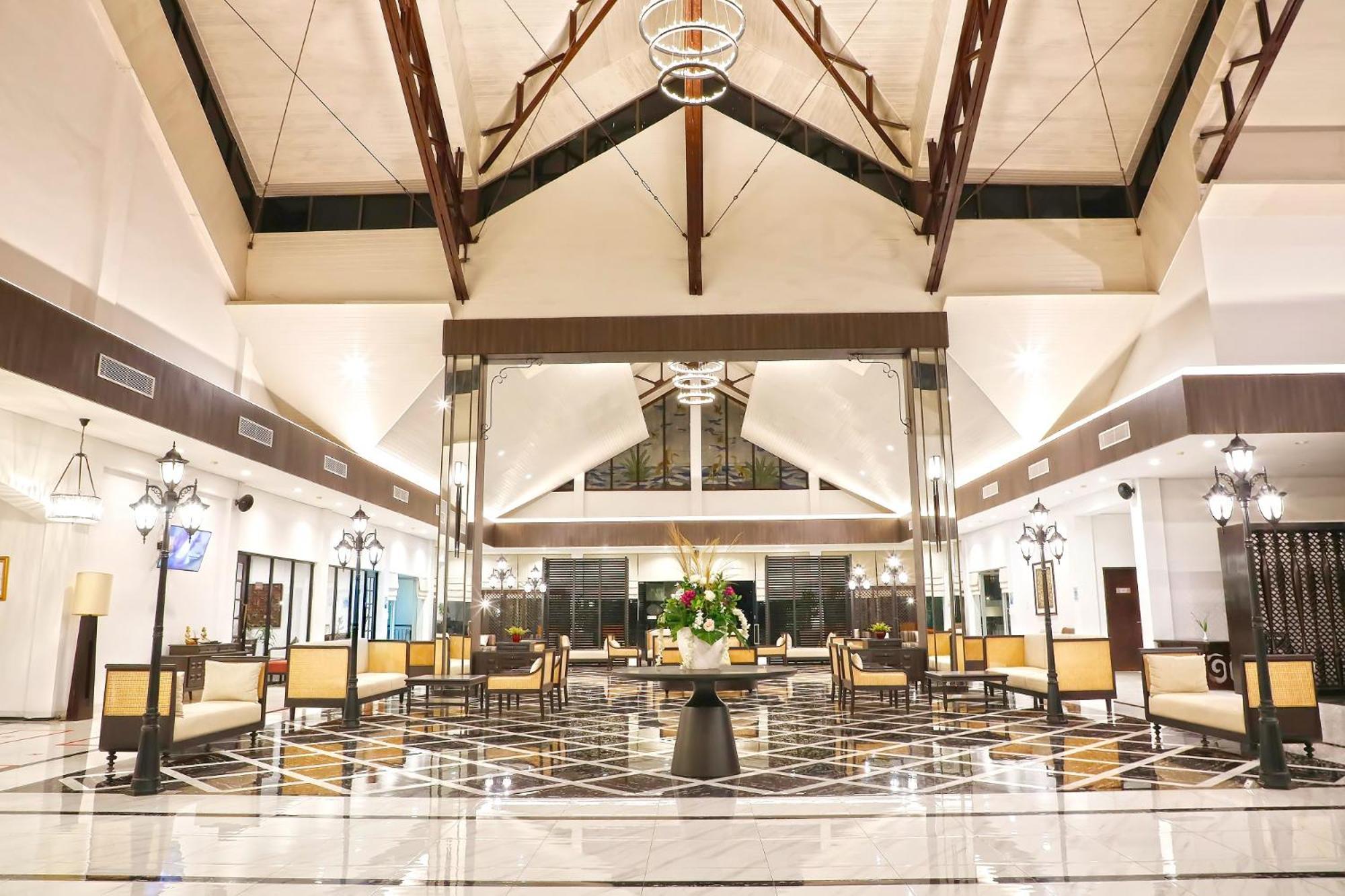 Lido Lake Resort By Mnc Hotel Bogor Exterior foto